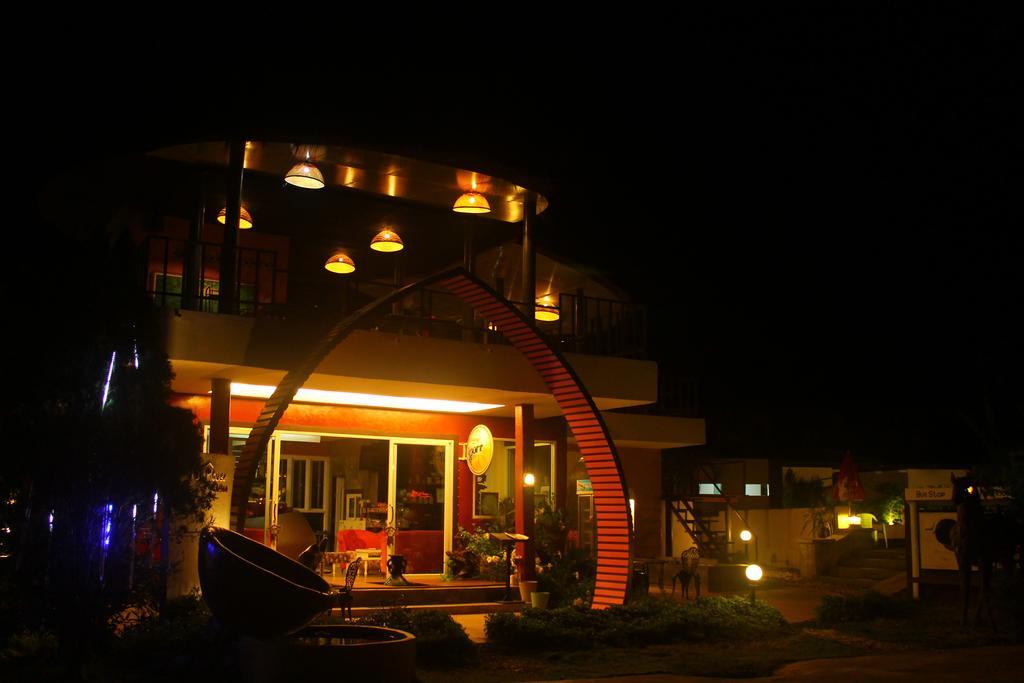 Fullhouse Resort Mae Suai Værelse billede